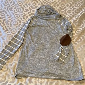 Market and Spruce grey striped shirt